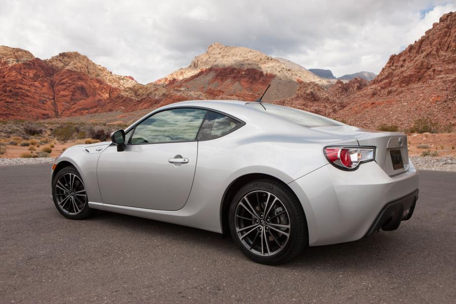  Scion FR-S 2013 года  (фото 105 из 192)